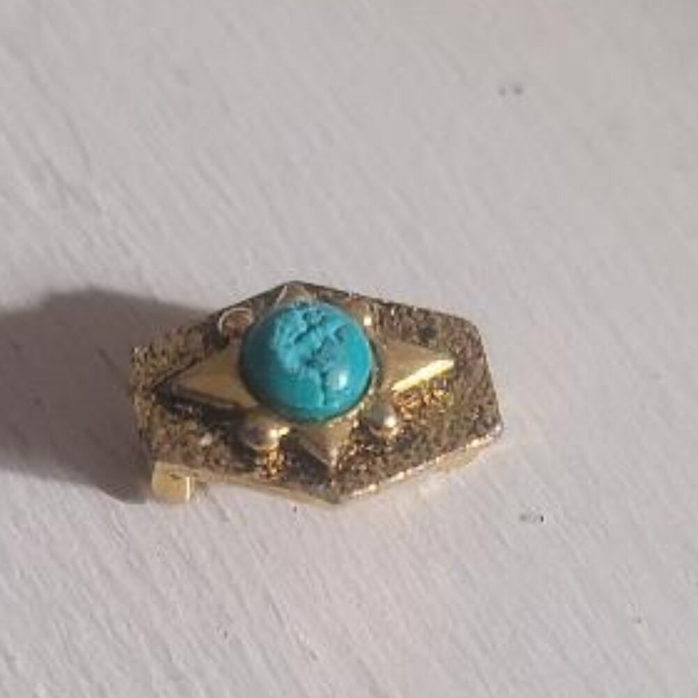 Mid Century Modern Vintage 1960's Solar Small Pin Brooch - Gold Faux Turquoise